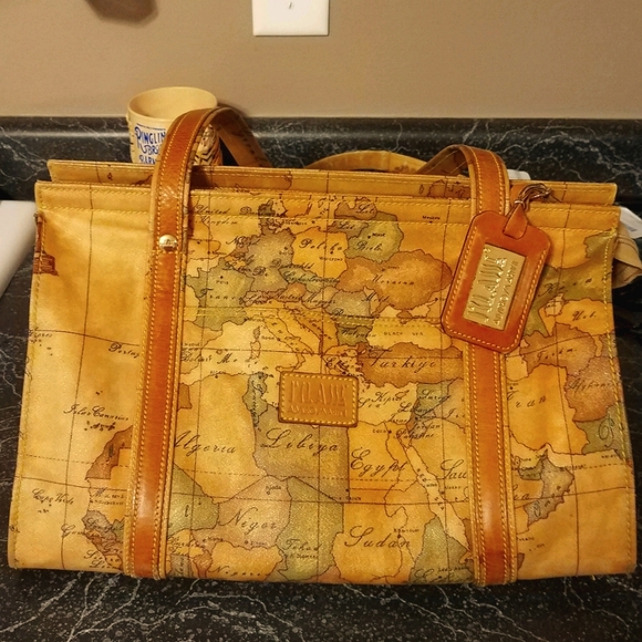 Alviero Martini Bags Alviero Martini Purse With Matching Wallet